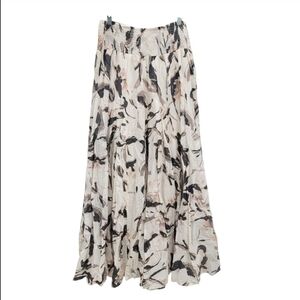 Long Elegant Legs Neutral Abstract Print A-Line Maxi Skirt